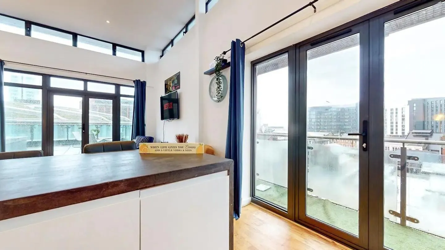 Central Cardiff Lux Penthouse W/Roof Terrace Apartment